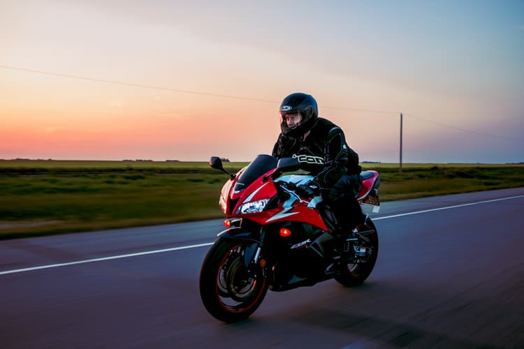 ¿Cuantos kilómetros dura una moto?