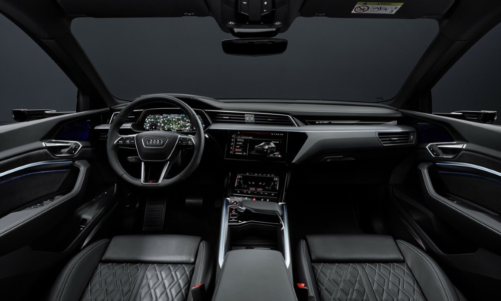 Audi SQ8 e-Tron Coupé y Sportback salpicadero - Fuente: revista Motor Mundial