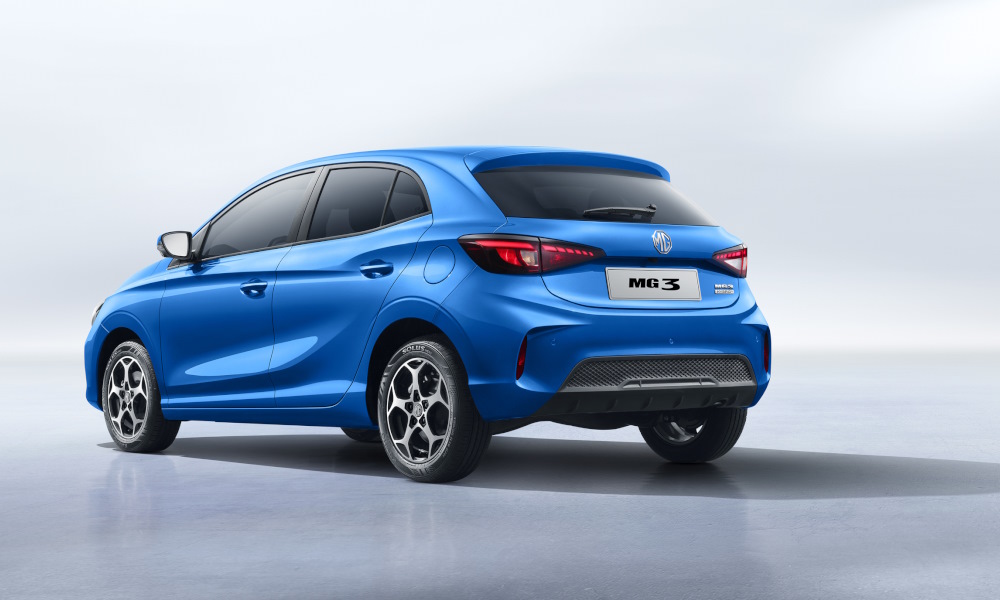 MG3 Hybrid 2024 ¾ trasera estático - Fuente: revista Motor Mundial