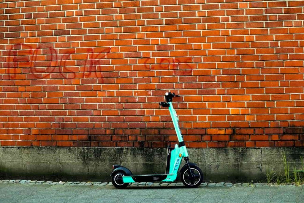 diferentes tipos de patinetes eléctricos