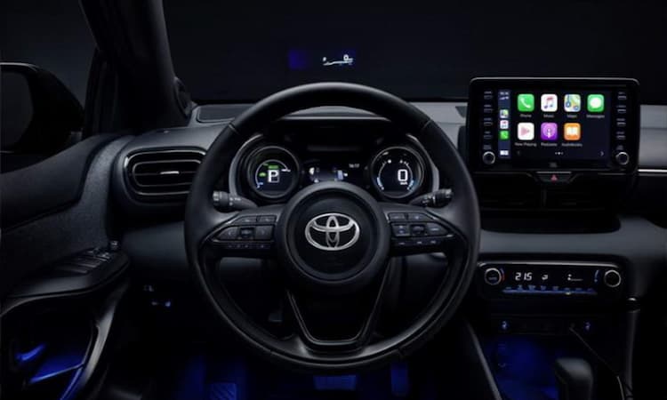 Interior del Toyota Yaris Electric Hybrid 2022