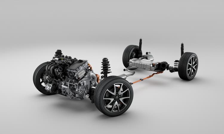 Motor del Toyota Yaris Híbrido 2020.
