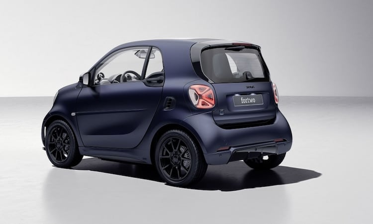 Smart EQ ForTwo vista trasera.