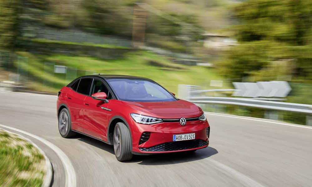Volkswagen ID.5 ¾ delantera dinámica - Fuente: revista Motor Mundial