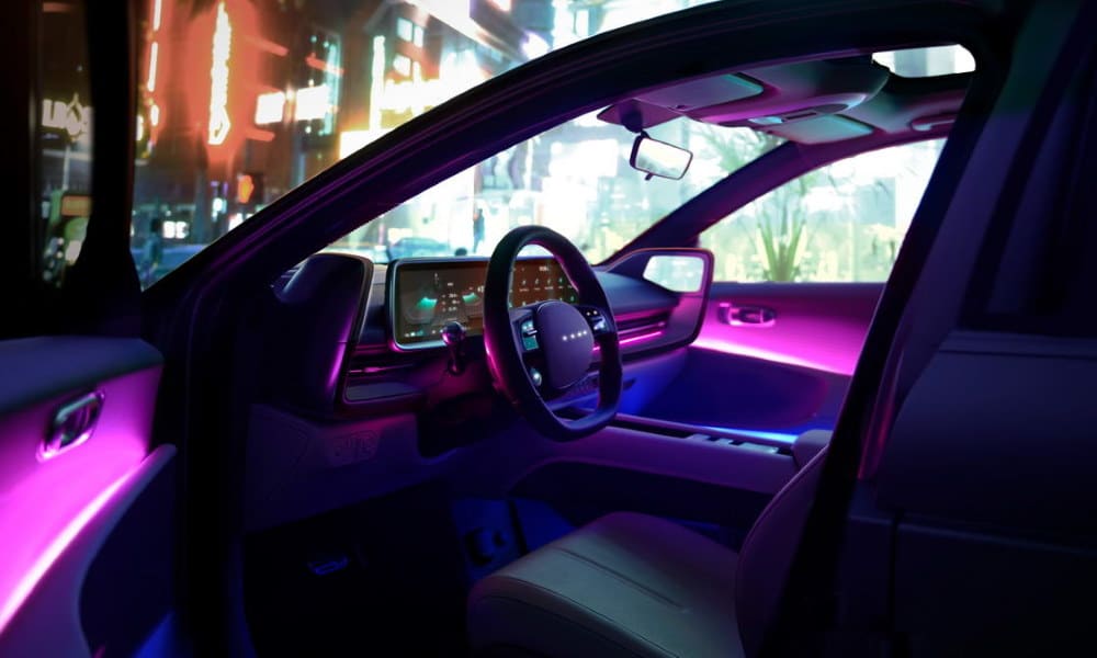Hyundai Ioniq 6 2023 iluminación interior 2 - Fuente: revista Motor Mundial