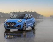 Ford Puma ST Mild Hybrid 2023 ¾ delantera - Fuente: revista Motor Mundial