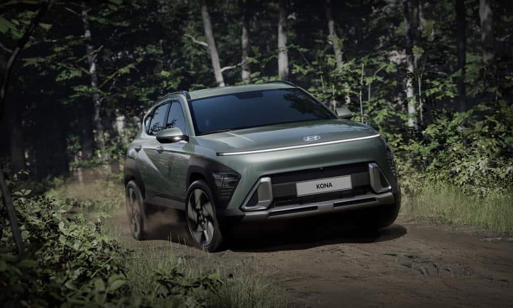 Hyundai Kona 2023 ¾ delantera - Fuente: revista Motor Mundial