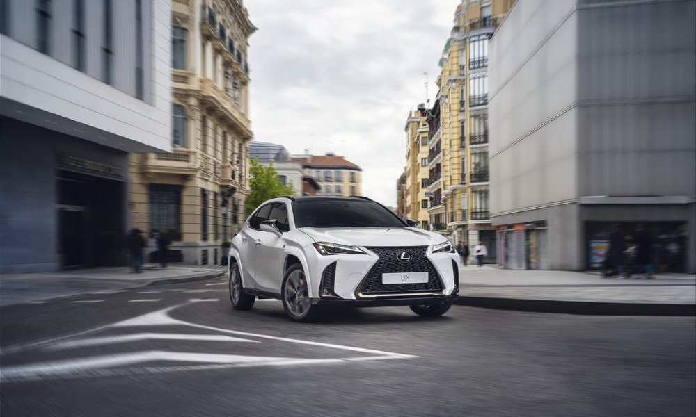 Lexus UX 2023 ¾ delantera - Fuente: revista Motor Mundial