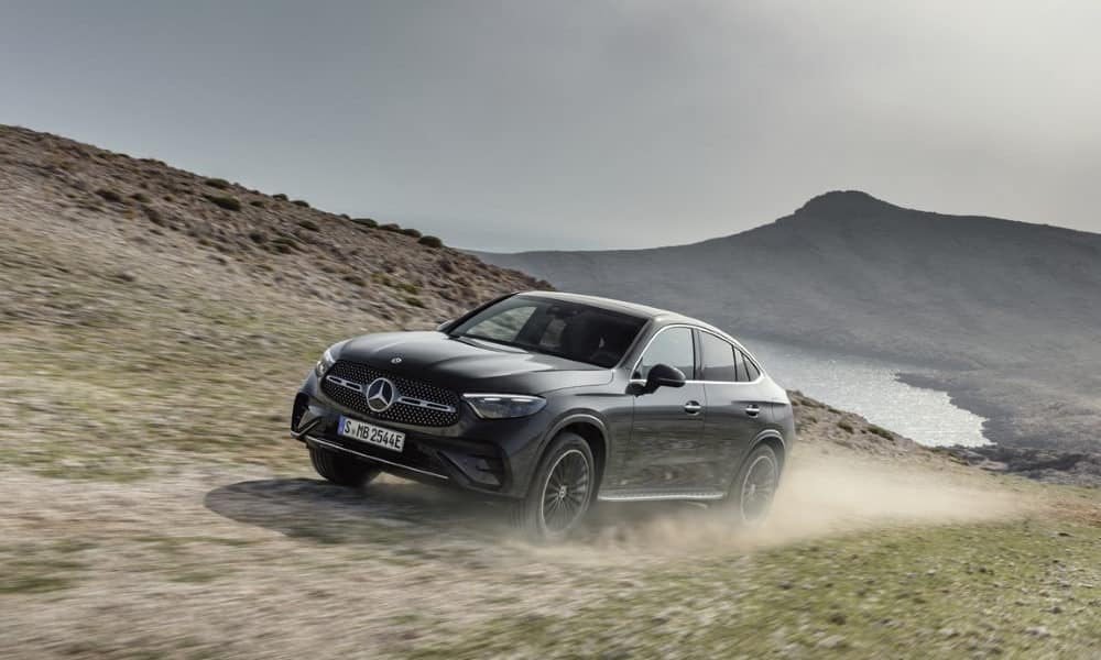 Mercedes-Benz GLC Coupé 2023 lateral 3/4 - Fuente: revista Motor Mundial