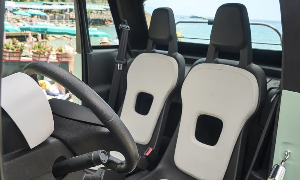 Fiat Topolino 2024 interior - Fuente: revista Motor Mundial