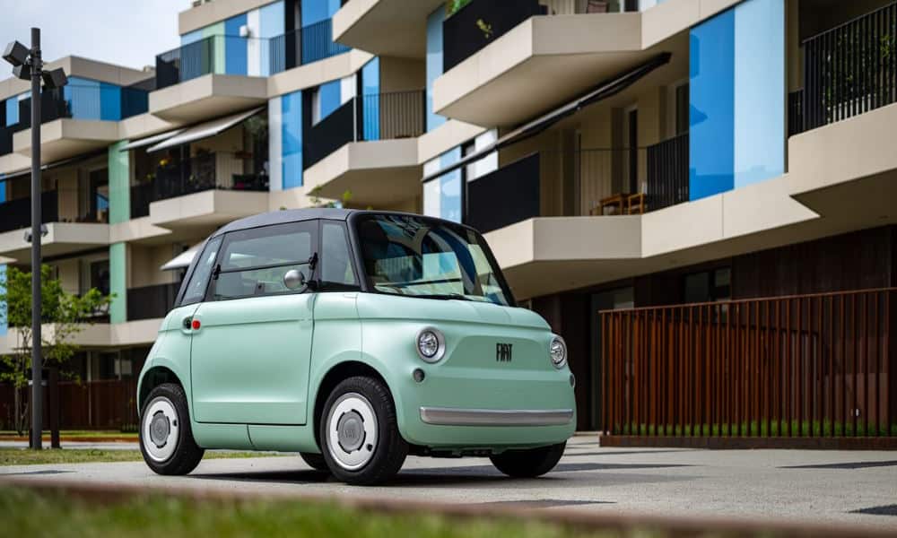 Fiat Topolino 2024 ¾ trasera - Fuente: revista Motor Mundial