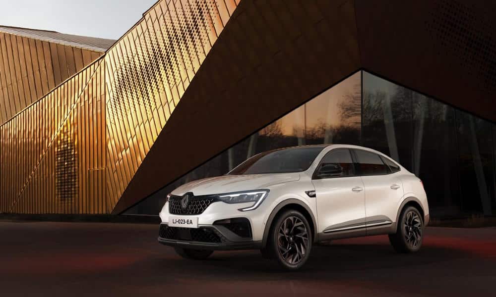 Renault Arkana 2024 ¾ delantera - Fuente: revista Motor Mundial