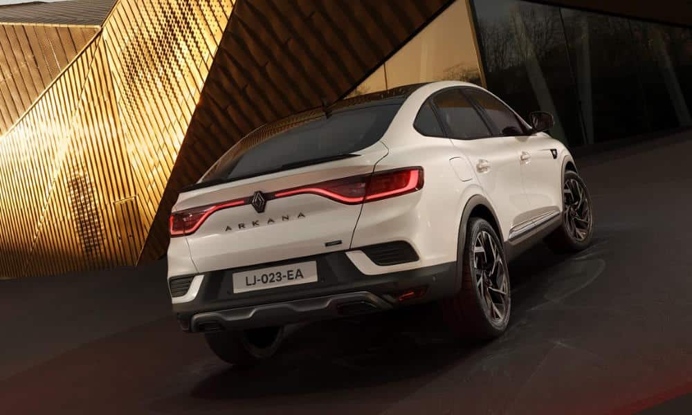 Renault Arkana 2024 ¾ trasera - Fuente: revista Motor Mundial