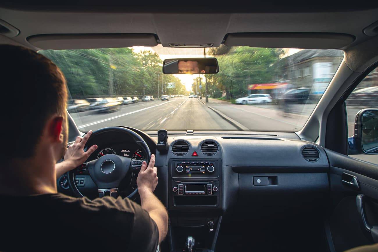  A qué velocidad puede ir una furgoneta mixta 