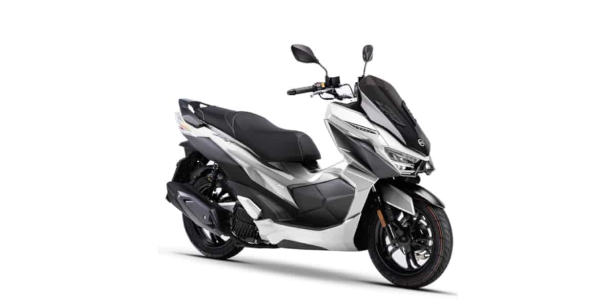 motocicletas híbridas 4